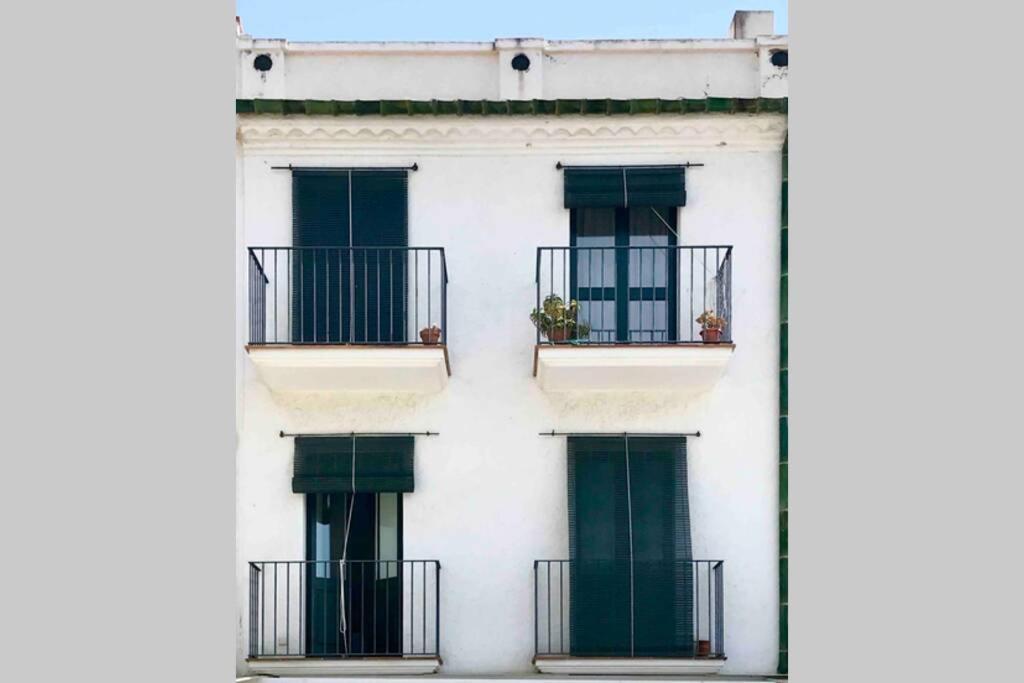 Roques - Casa En Primera Linea De Mar En Cadaqués Eksteriør bilde