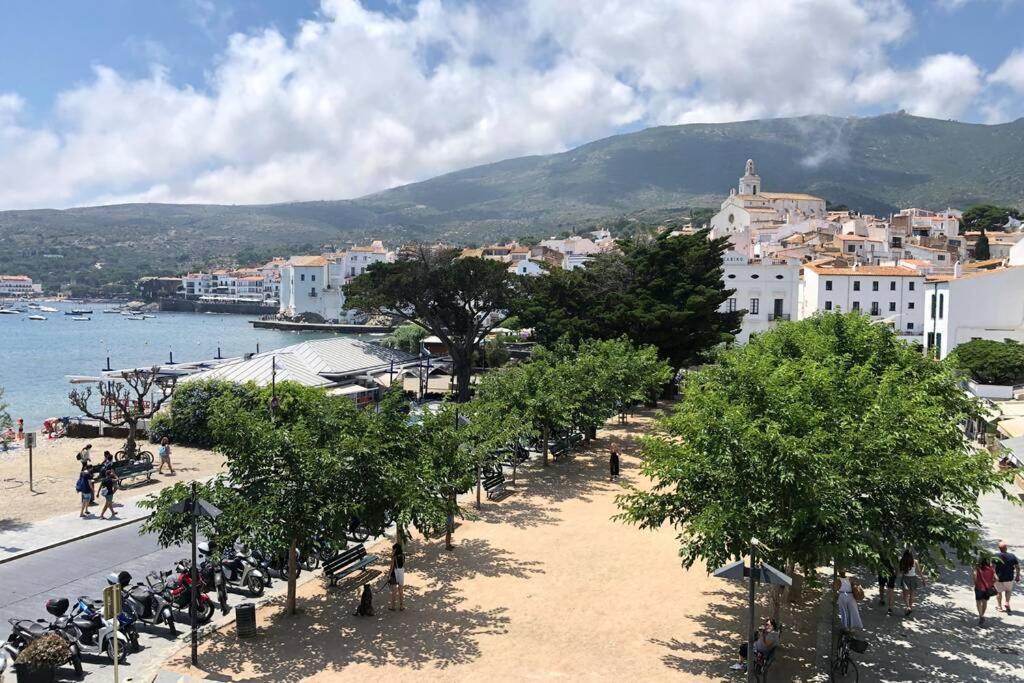 Roques - Casa En Primera Linea De Mar En Cadaqués Eksteriør bilde