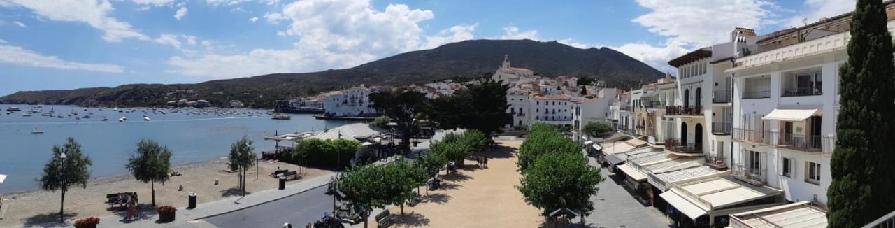 Roques - Casa En Primera Linea De Mar En Cadaqués Eksteriør bilde