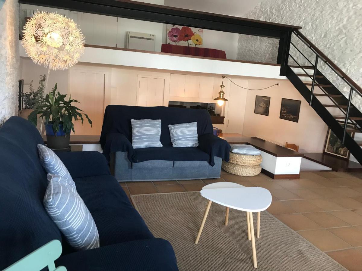Roques - Casa En Primera Linea De Mar En Cadaqués Eksteriør bilde