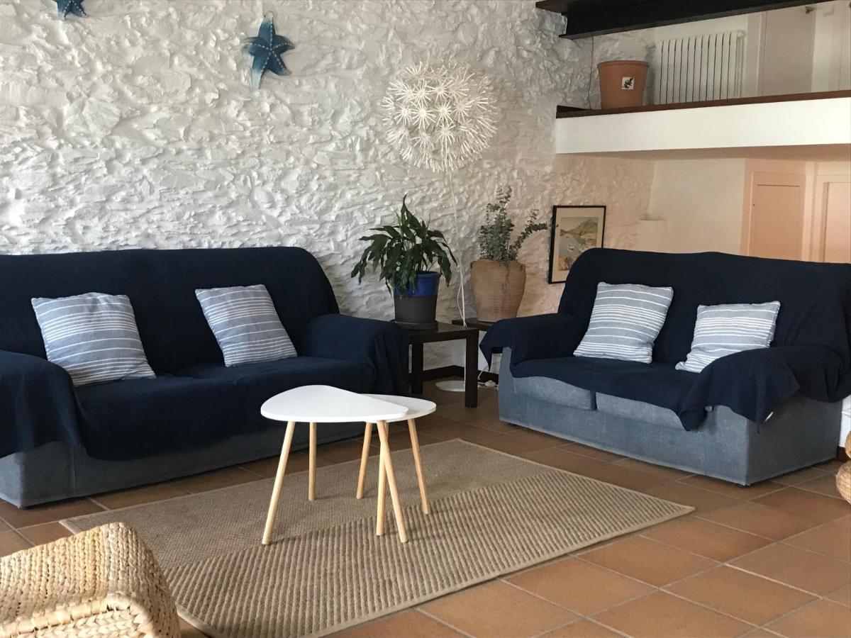 Roques - Casa En Primera Linea De Mar En Cadaqués Eksteriør bilde
